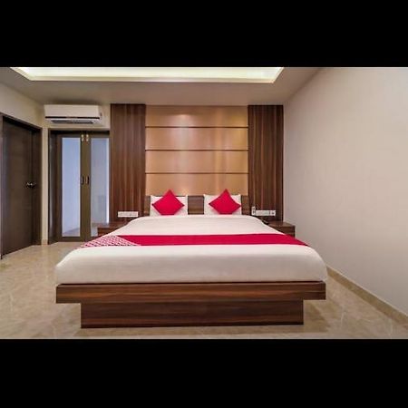 H S M Grand Hotel Chittoor Eksteriør billede